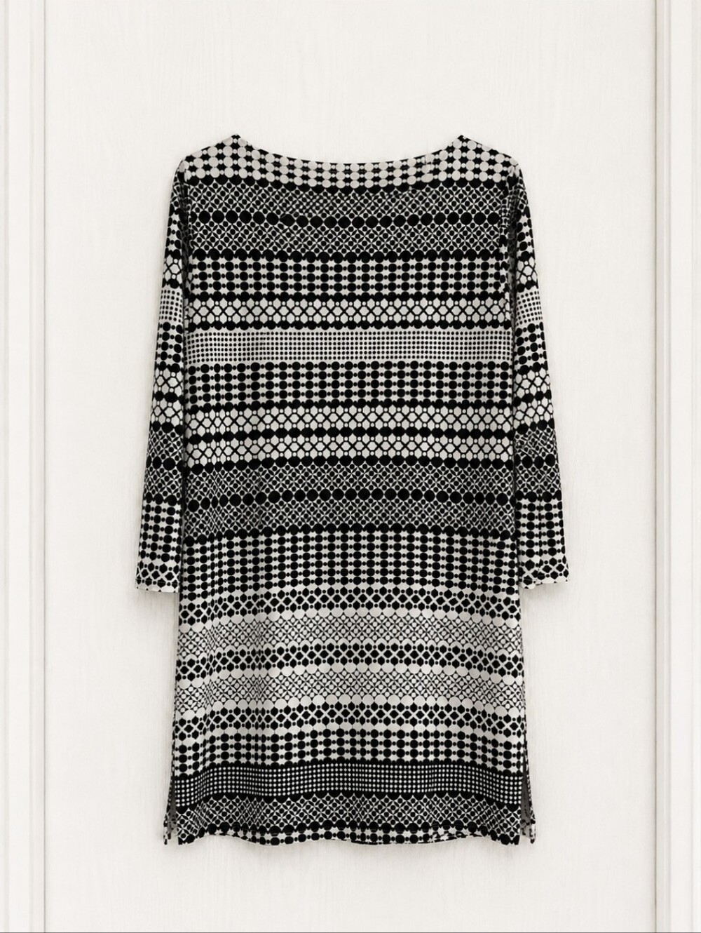 Jockey Black & White Geometric Print Jersey Knit Mini Dress | Stretch - Picture 7 of 10